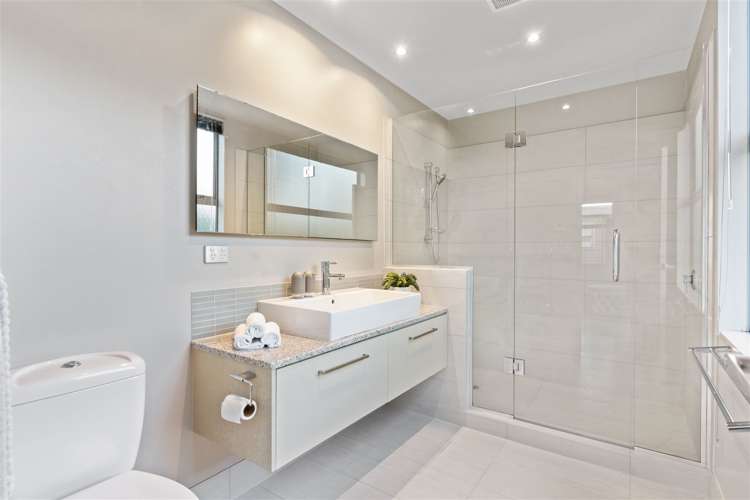 14 Kahikatea Close Campbells Bay_11