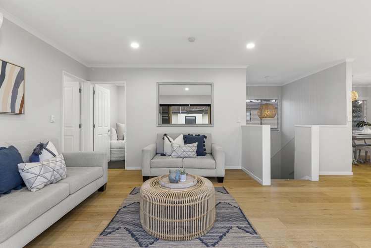 56 Hattaway Avenue Bucklands Beach_9