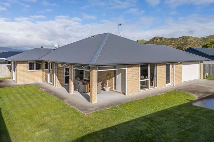 8B Carrick Robertson Place_0