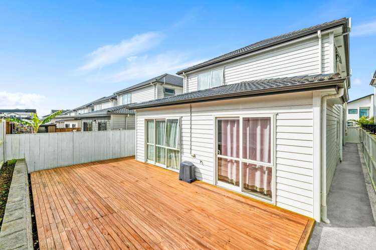 6 Puruatanga Drive Flat Bush_16