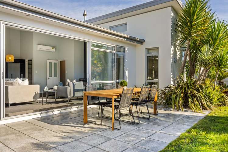 66 Lamorna Road Parklands_18