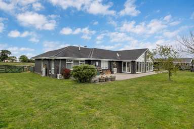 54 & 56 Saddleton Road_1