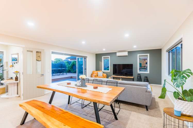 35 Simpson Crescent Raumati Beach_5