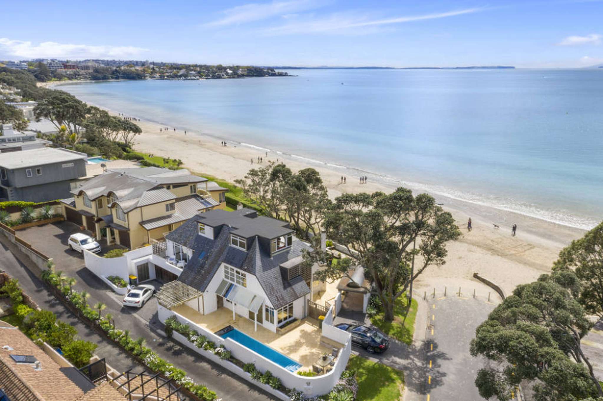 How's this for a beach house?