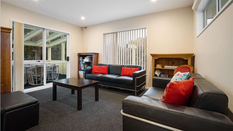 75 Chartwell Street Burwood_7