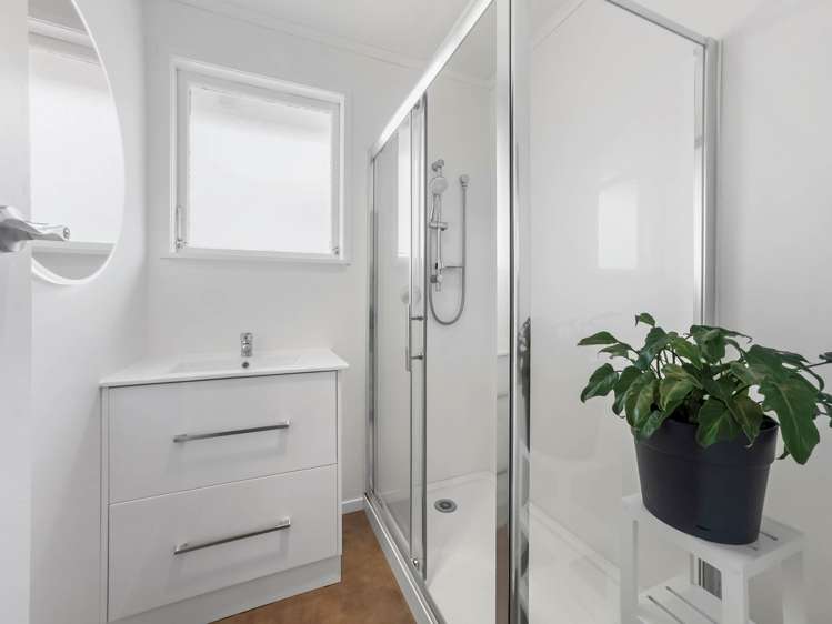 6 Winiata Terrace Papakura_10
