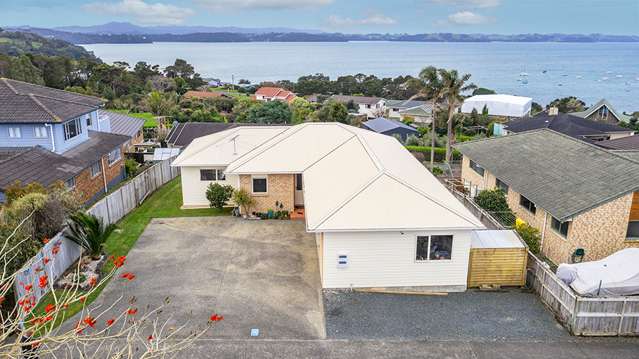 93 Athol Place Algies Bay_2