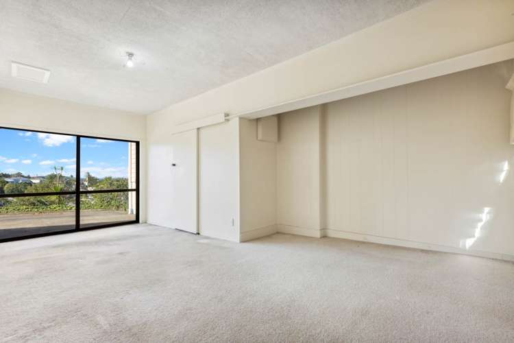 2/121 Monarch Avenue Hillcrest_13