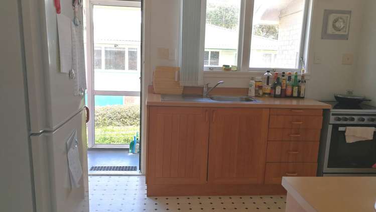 2/25 Dominion Street Takapuna_8