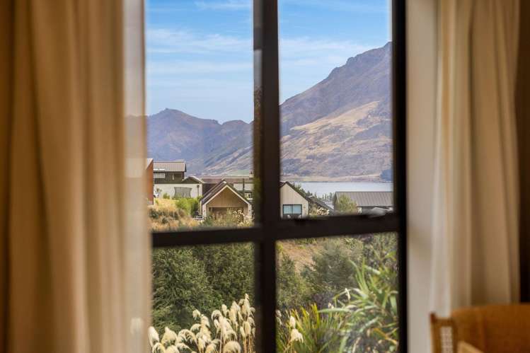 22 McKellar Drive Jacks Point_24