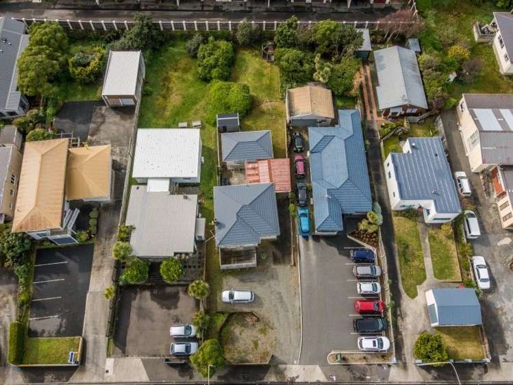 112 Mana Esplanade Paremata_13