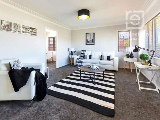 Home & Income Opportunity!