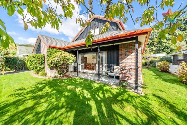 22 Waddington Drive Naenae_2