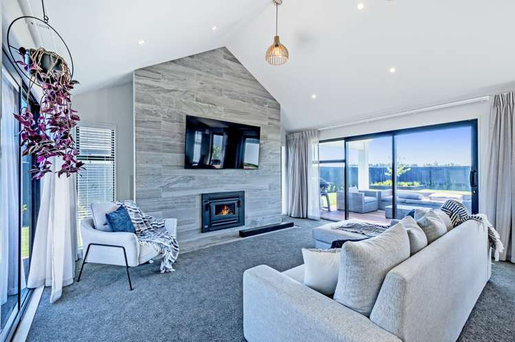 65 Halpin Drive Lincoln_11