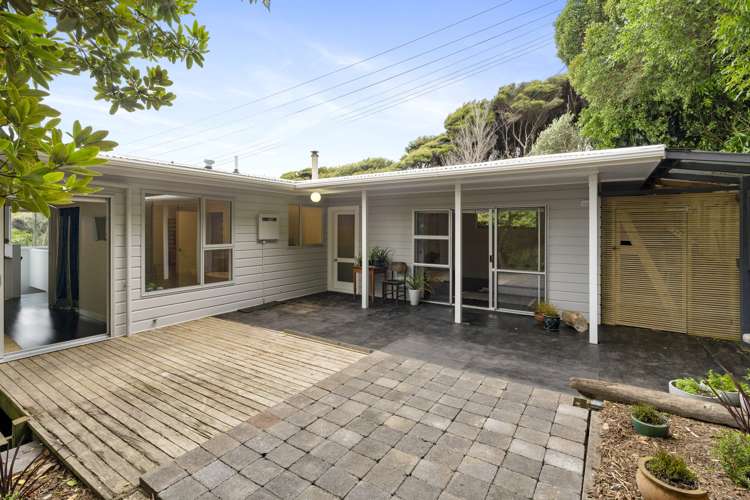 20 Muri Road Pukerua Bay_10