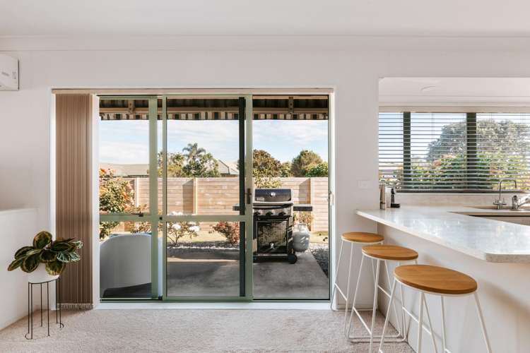 160 Pacific View Road Papamoa_11
