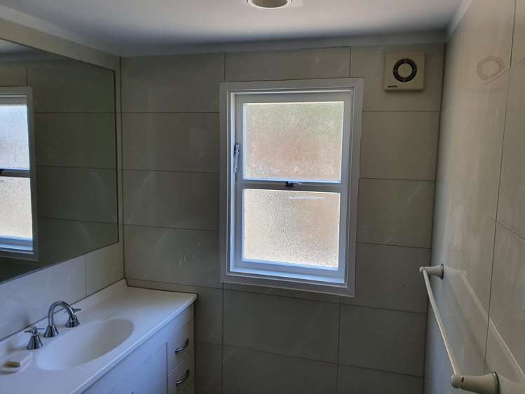 28 Stanley Avenue Milford_12