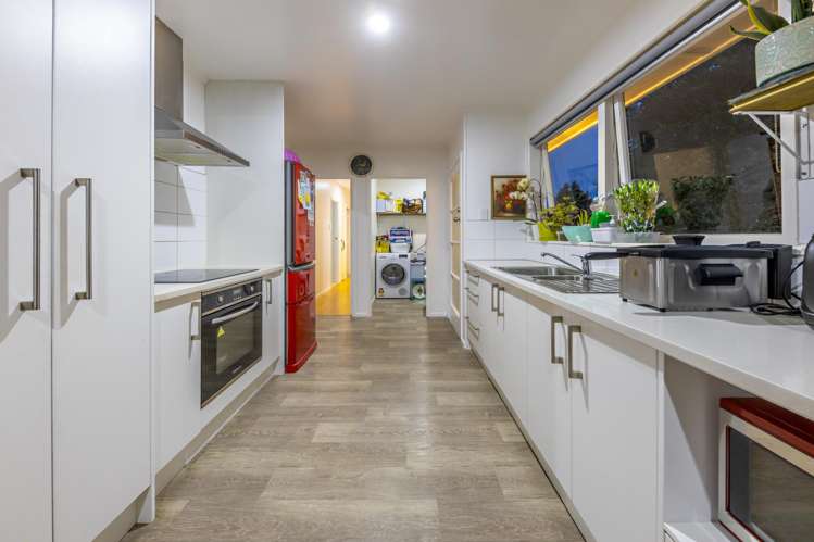 77 Beeston Crescent Manurewa_5