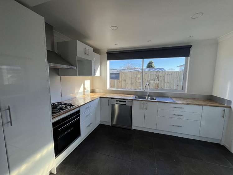 4 Dominion Road 1112_1