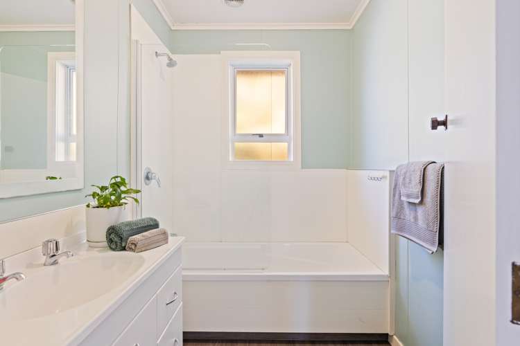 5 Browne Street Waitara_17