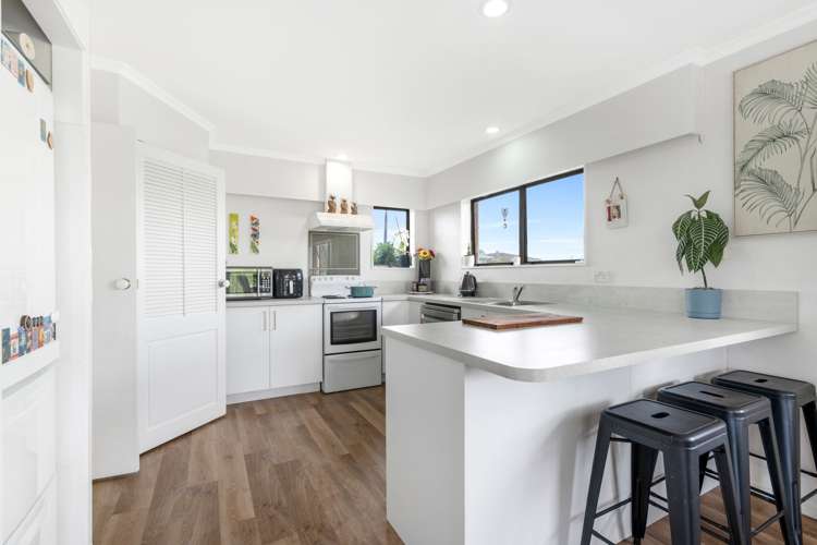 2A Takahe Street Tikipunga_2