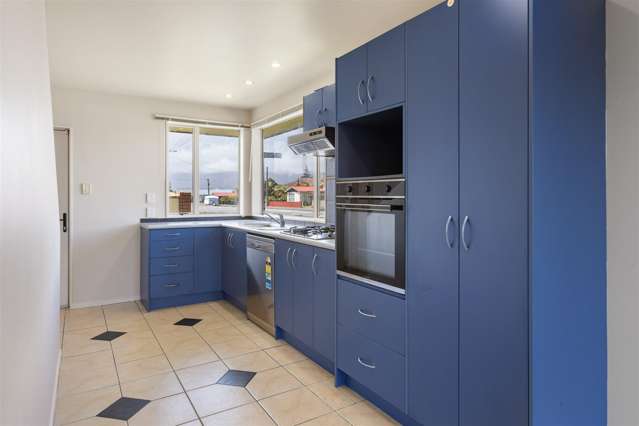 2/146 Derby Street Westport_4