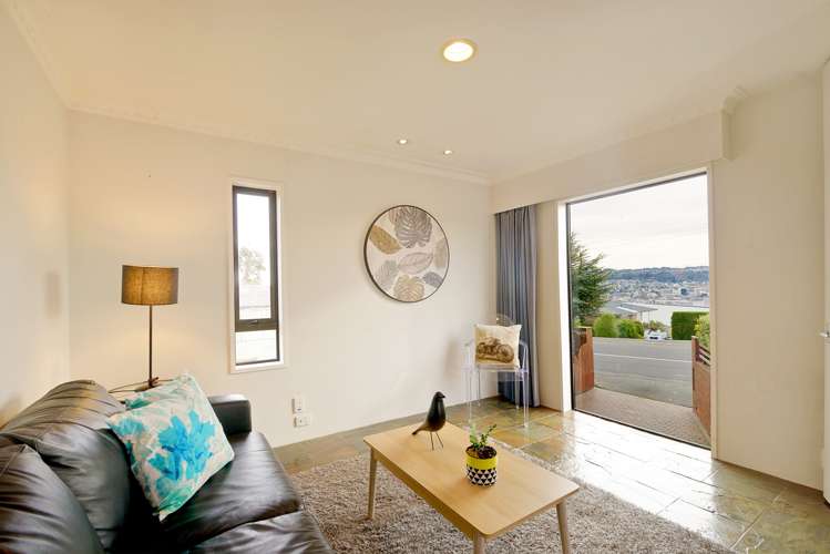 110 Larnach Road Vauxhall_10