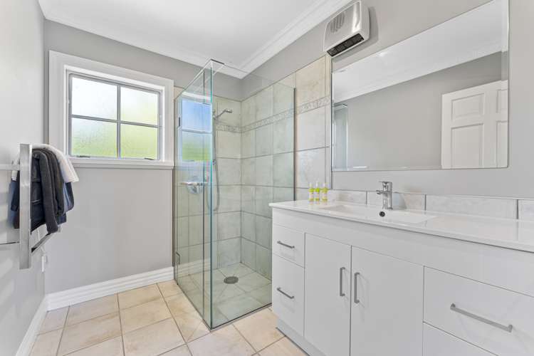 7 Ngahere Court Awapuni_11