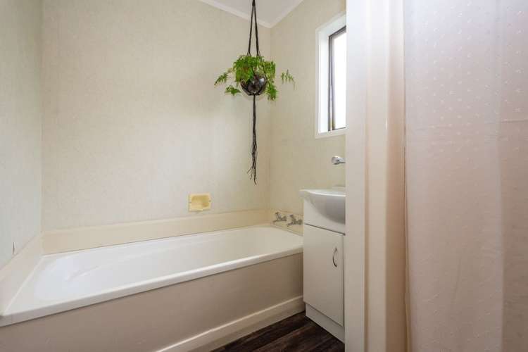 35 Faulkland Drive Witherlea_8