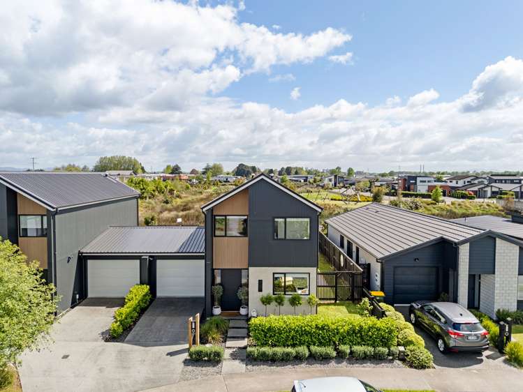 55 Probert Crescent Chartwell_23