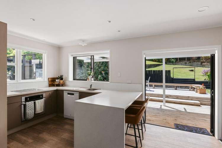 8 Highfield Crescent Brookfield_5