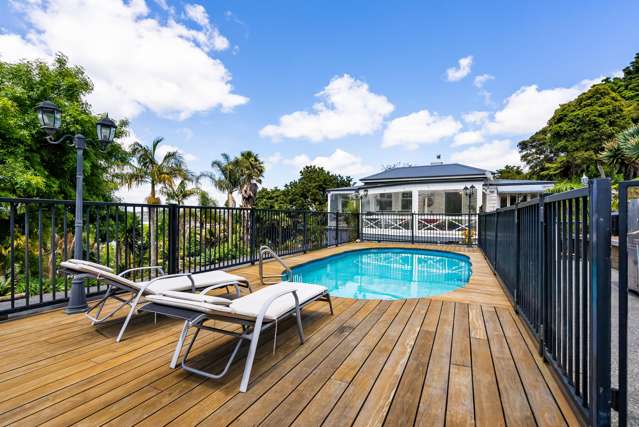 8 High Oaks Way Avenues_1