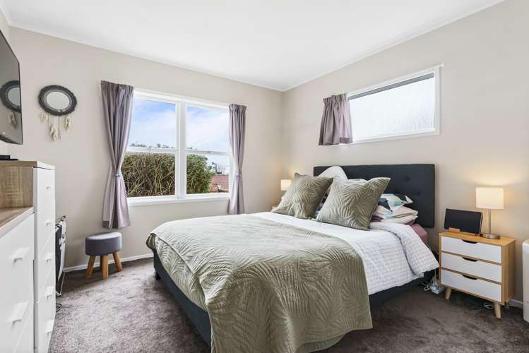 2/17a Kawau Road Greenlane_7