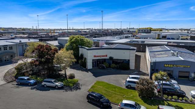 Secure tenancy, substantial landholding