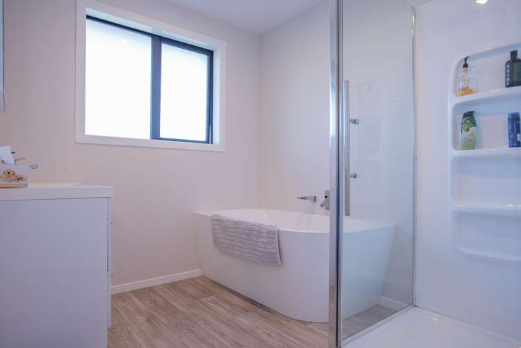 18 Park Street Winton_16