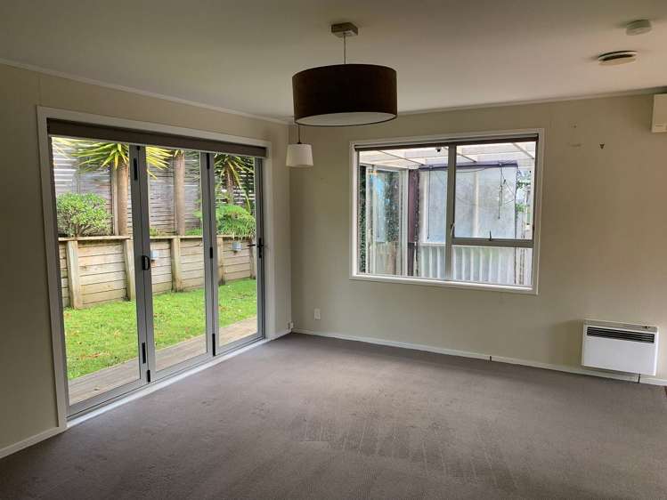 10 Airey Place Torbay_15