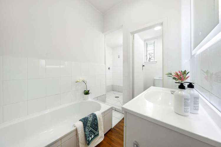 660 Mount Albert Road Royal Oak_10