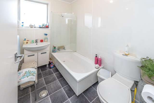  50 Hendersons Line Marton_4