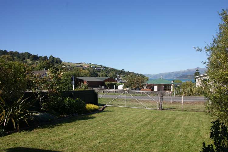 2 Pipers Valley Road Duvauchelle_14