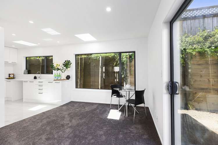 10b Olivia Crescent Tawa_12