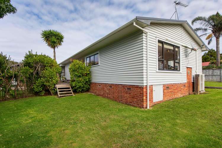 1/54 Seaview Terrace Mt Albert_20