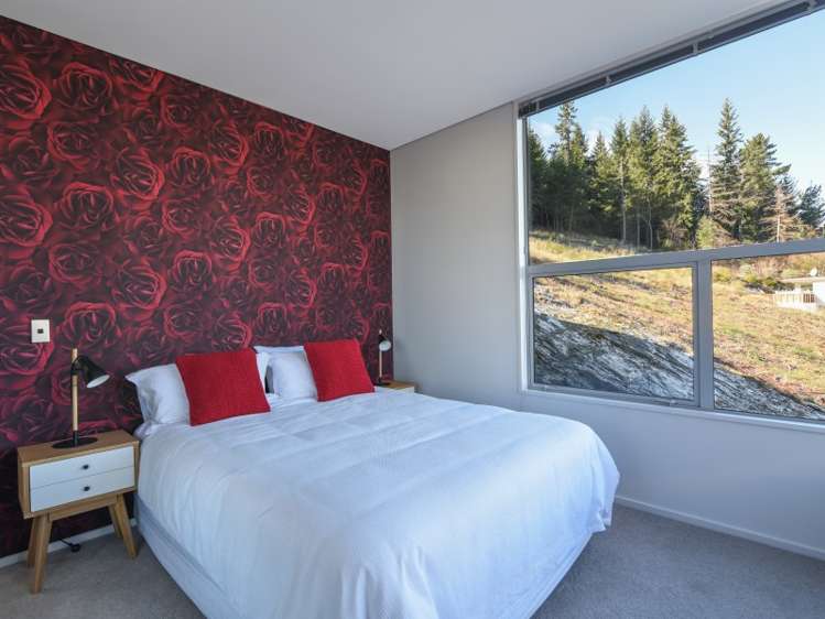 31 Belfast Terrace Queenstown_15