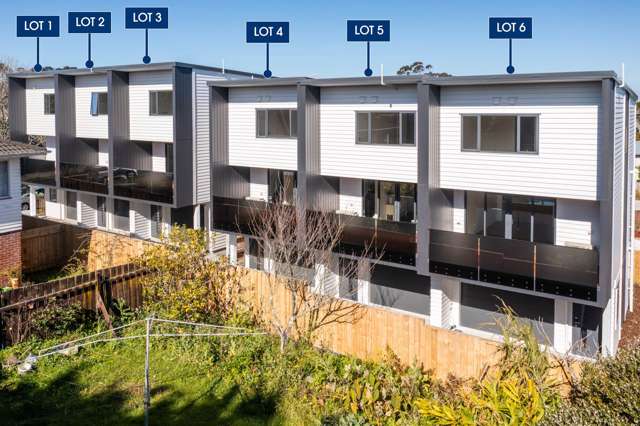 Brand new freehold townhouse in Double Westlake