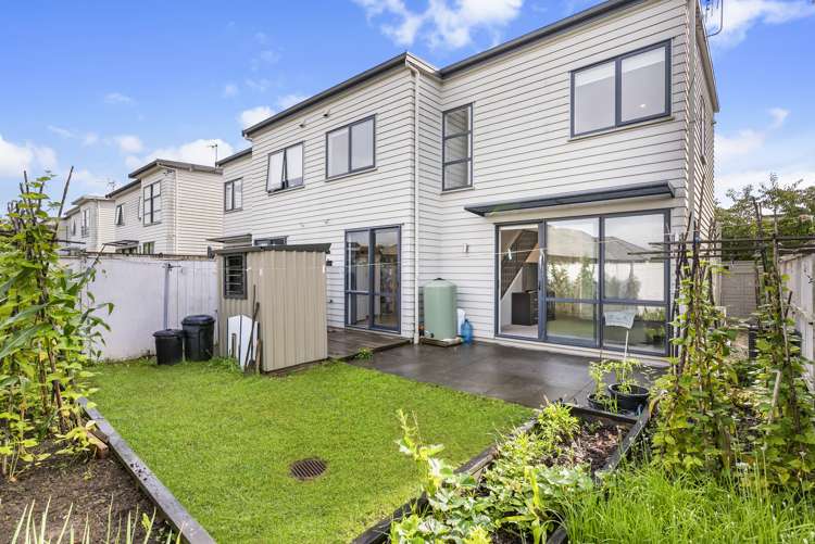 19 Costa Viva Crescent Karaka_13