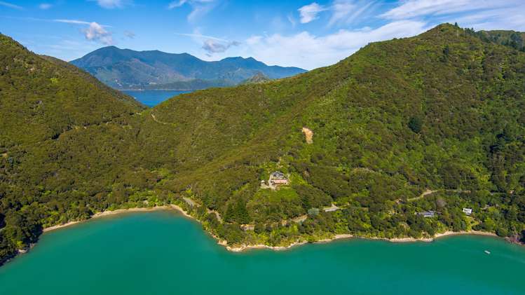 2838 Kenepuru Road Kenepuru Sound_21