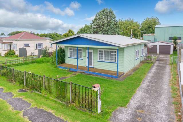 Charming Huntly Home with Great Potential Awaits.