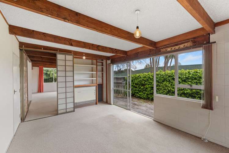 146 Mount View Road Bastia Hill_13