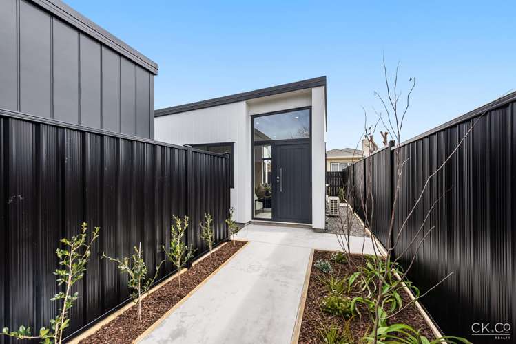 35b Pine Avenue Upper Hutt_21