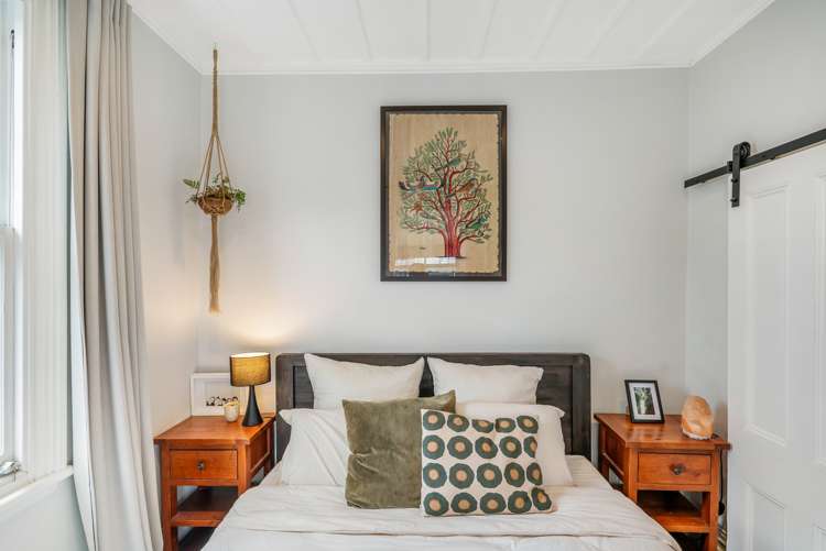 437 West Coast Road Glen Eden_13