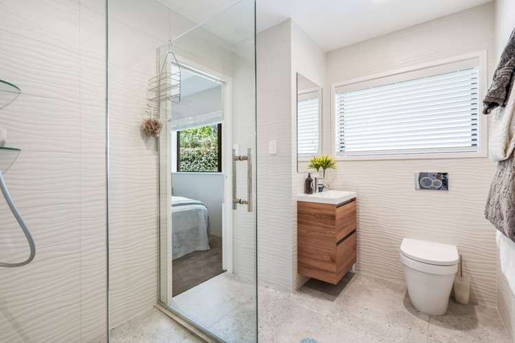 13 Clarence Road Northcote Point_21